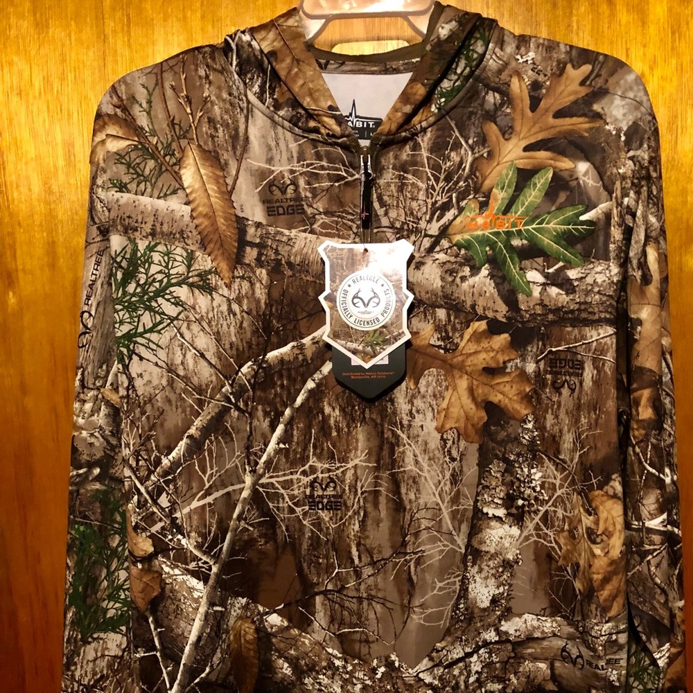 Camo Habit brand Long Sleeve hooded top Realtree Edge/Cub size L